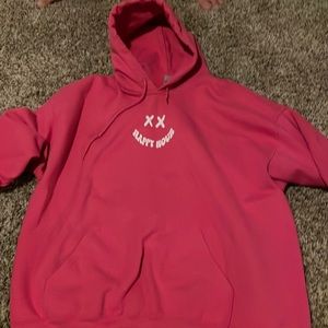 this sweatshirt is in rly good condition i just never wear it